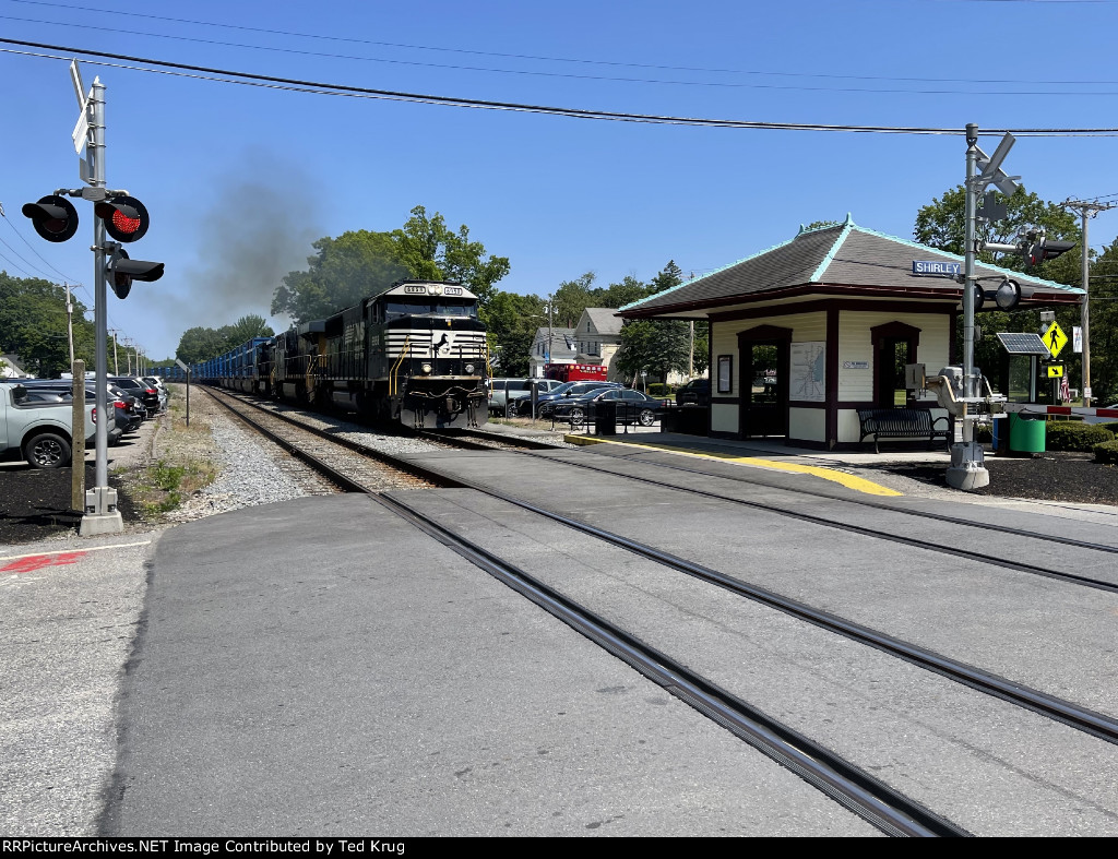 NS 6958, CSX 703 & MEC 7835